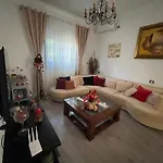 Klarisa * Golem (Tirana)